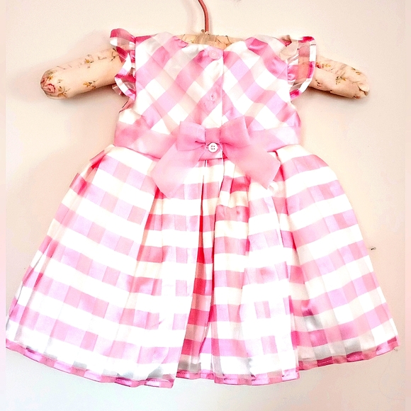 LITTLE GIRLS DRESS, PINK CHECKERED DRESS, SIZE 18 MONTHS, BY BLUEBERI BOULEVARD - Picture 2 of 2